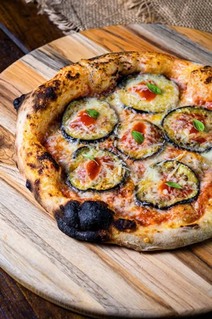 Atemporal Pizzeria e Cozinha Afetiva