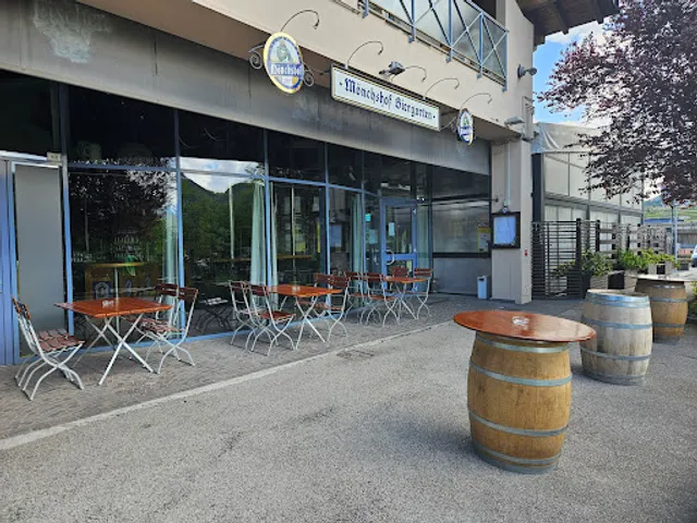 Biergarten Mönchshof Ristorante Pizzeria