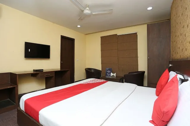 Holtel Dayal Continental