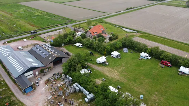 Boerencamping "Razende Bol"