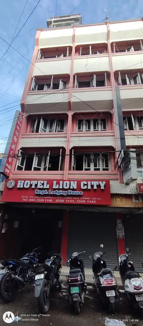 HOTEL LION CITY