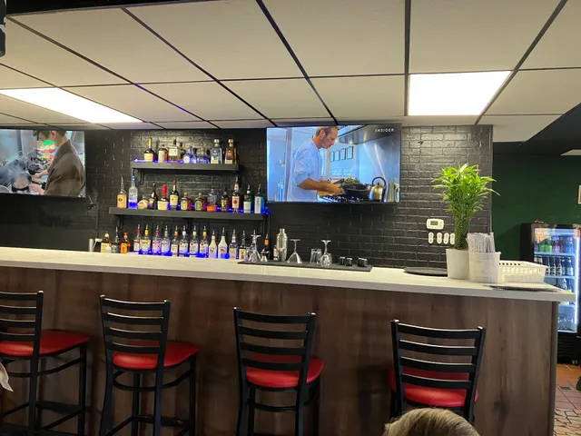 Temaki Sushi And Bar