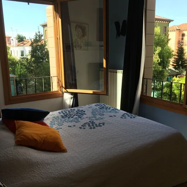 Mari & Popi’s House B&B