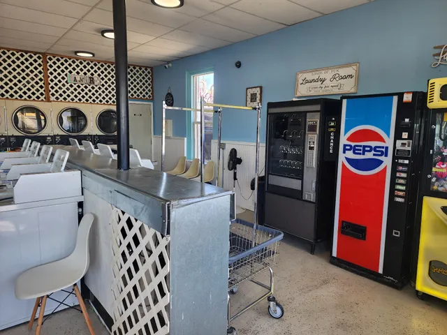 The Laundromat Lavanderia