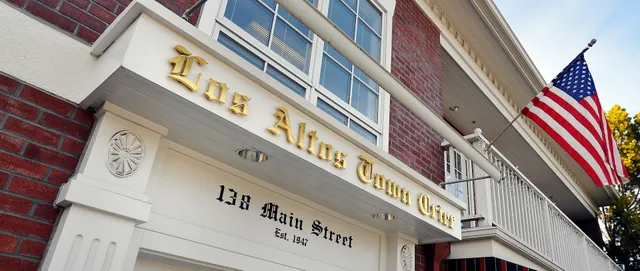 Los Altos Town Crier