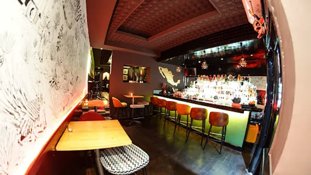 Mezcaloteca Corazón Agavero