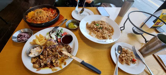 라라코스트 평화점