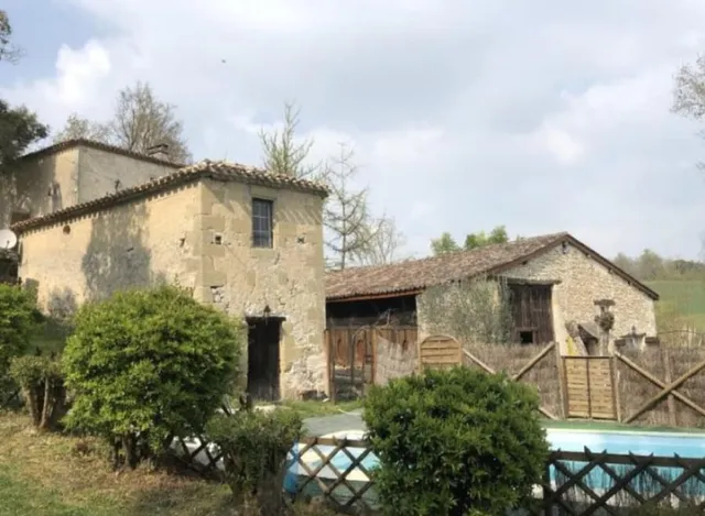 Les Gîtes du Hameau avec Piscine