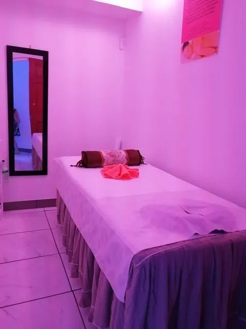 Massage & spa