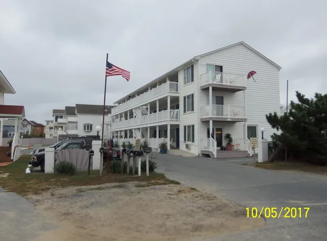 Adam's Ocean Front Motel