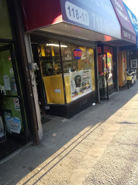 Malone's Wines & Liquor