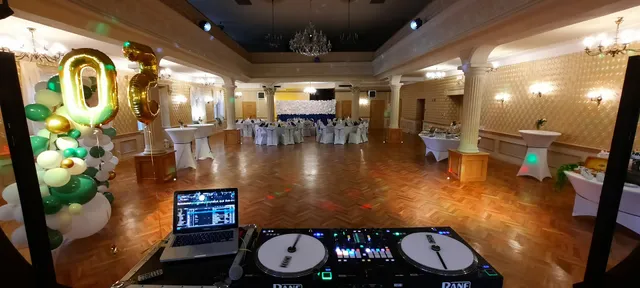 Korfantego 4 - Restauracja, Bistro & Pub