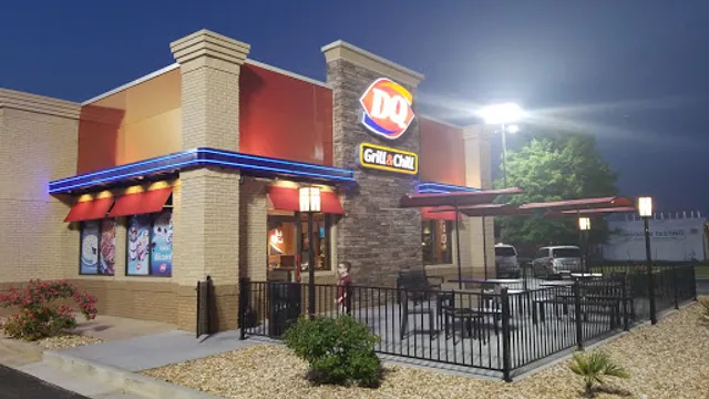 Dairy Queen Grill & Chill