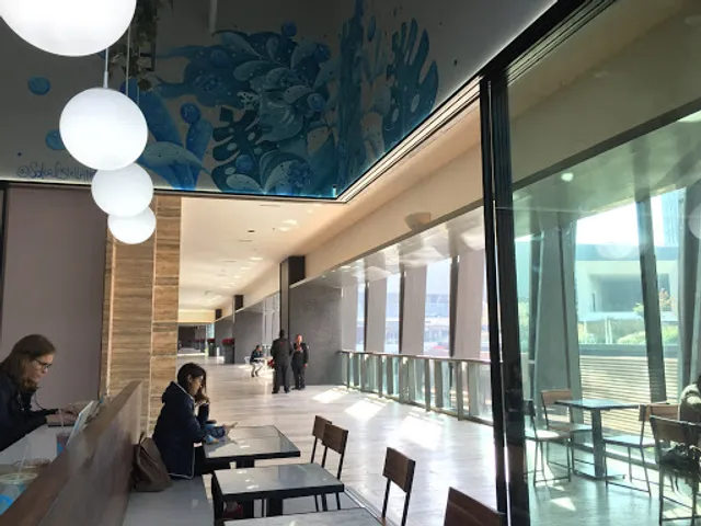 Mora Mora Market Artz