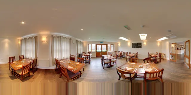 THE BLACK HORSE, WALCOTE