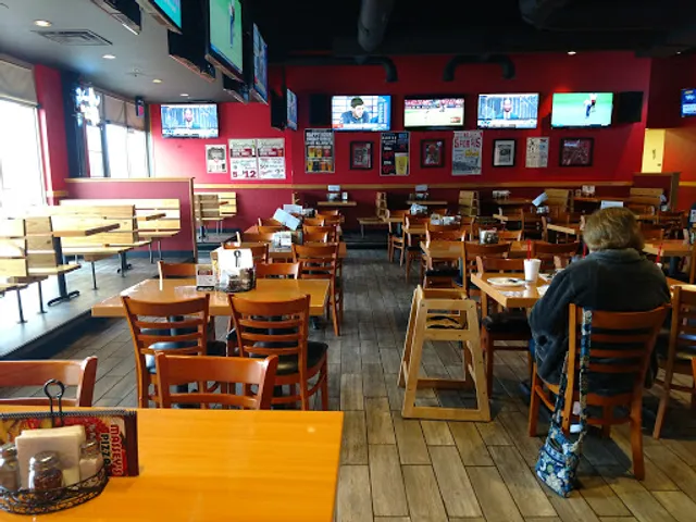 Massey's Pizza Sports Bar & Wings