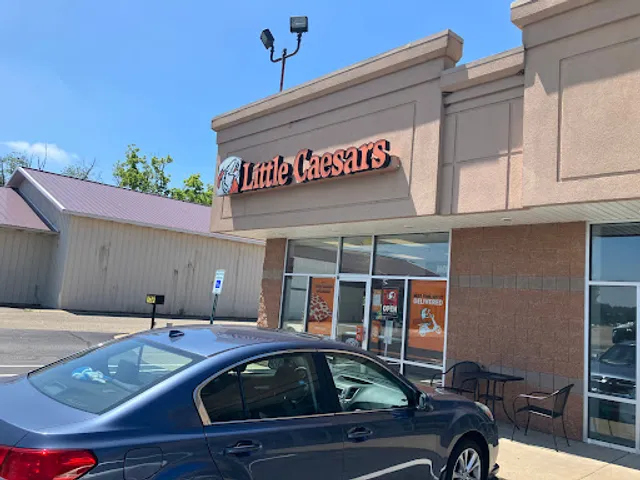 Little Caesars Pizza
