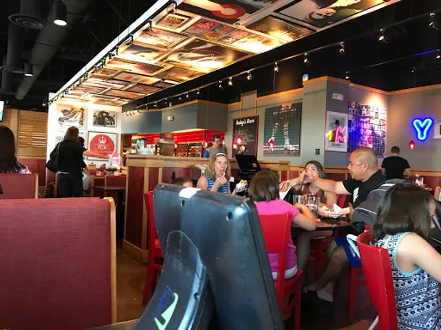 Red Robin Gourmet Burgers and Brews