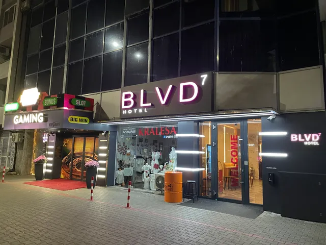 Hotel BLVD7