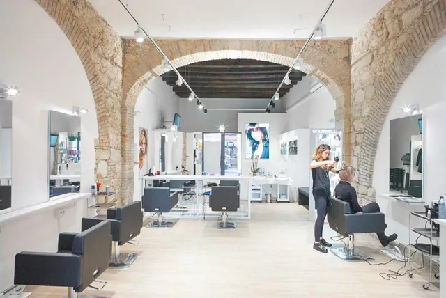 Rise Up Hair & Beauty Cagliari - Tratalias