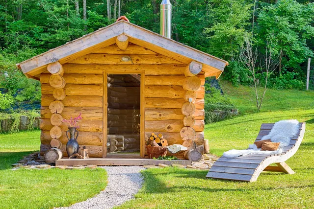 Koča na samem-Pravi podeželski luksuz