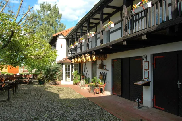 Hotel garni & Omas Heuhotel "Pension zur Galerie"