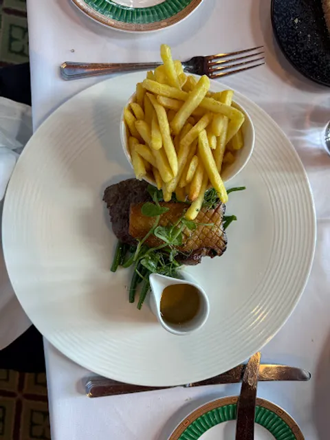 Members' Dining Room at the House of Commons