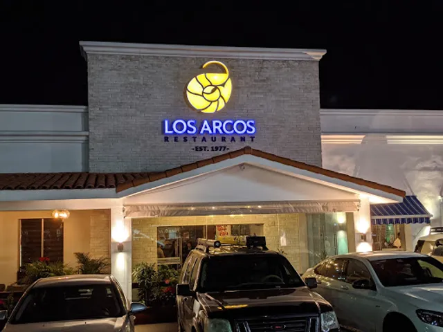 Los Arcos Restaurant