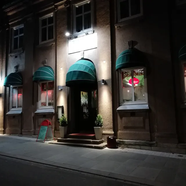 Tang's restaurant AS