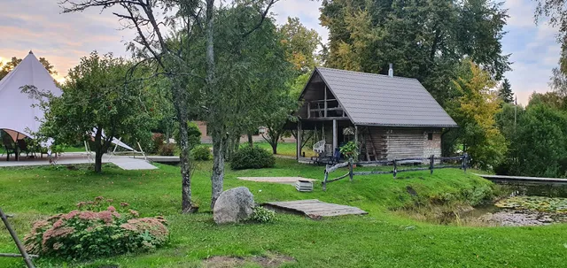 Sveču Darbnīca Bandeniekos