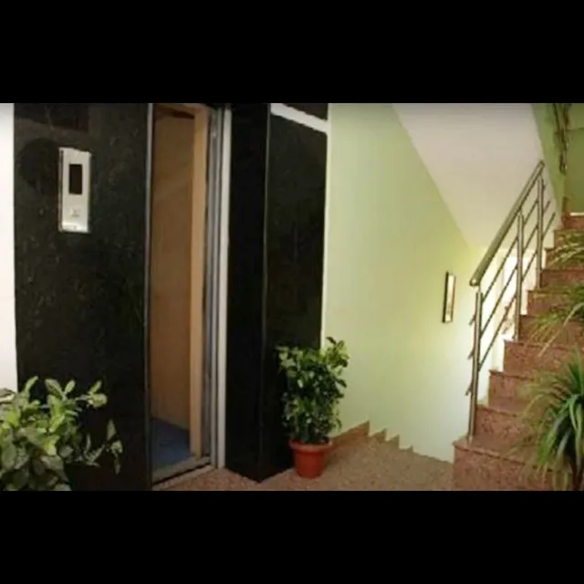 RB SIESTA WORKING WOMENS PG