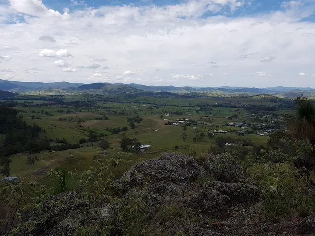 Bucketts Scenic Walk