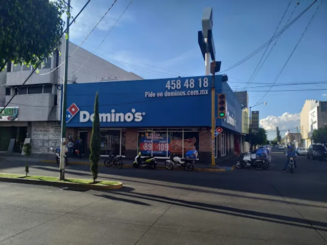 Domino's