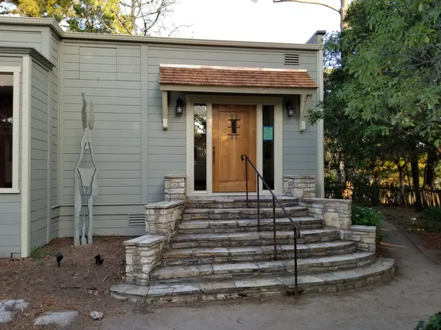 Carl Cherry Center for the Arts