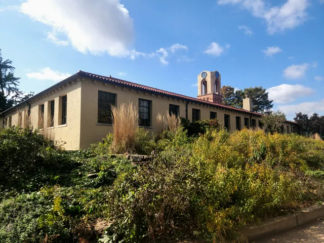 Dennis & Judith Jones Visitor & Education Center