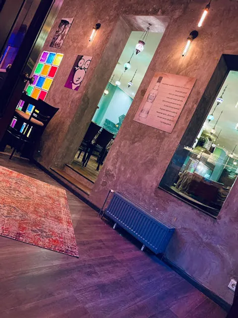 Közüm Holzkohlegrill & Lehmofen