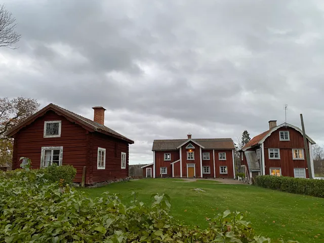 Bråfors bergsmansby (Brategården)