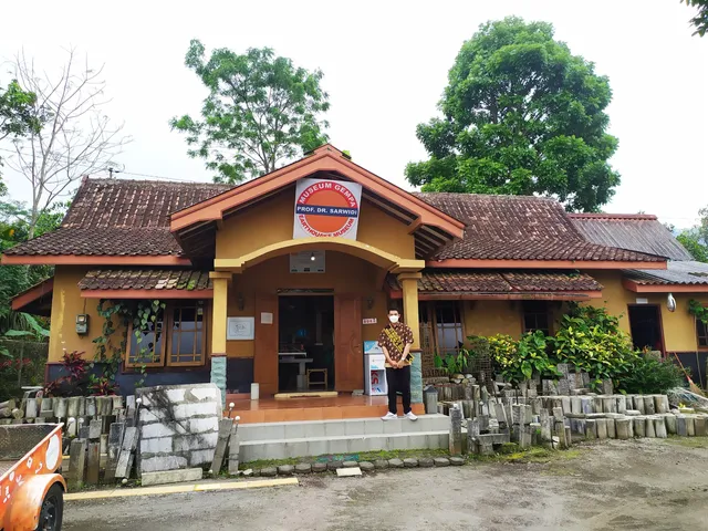 Museum Gempa Prof Dr Sarwidi (MGS 02)