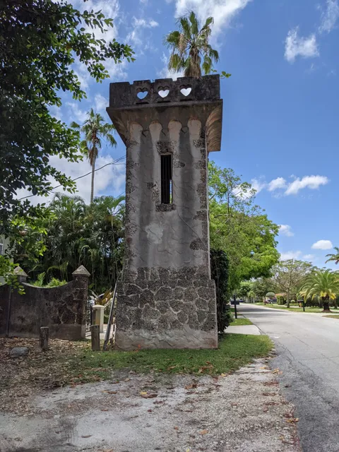 Coral Gables Wayside Park