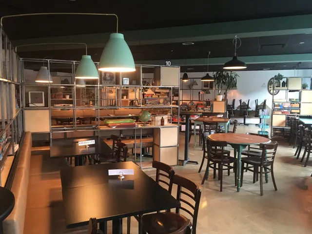 Randolph Pub Ludique Rosemont