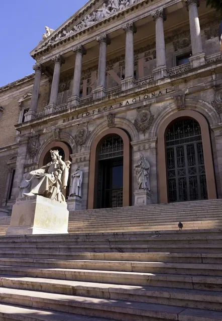 Biblioteca Nacional Mariano Moreno