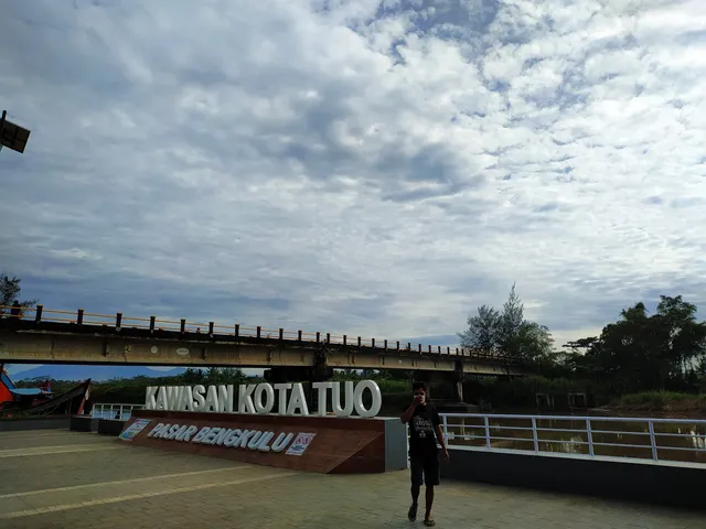 Pantai Kualo Bengkulu