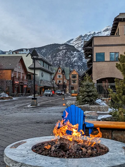 Banff Avenue Square