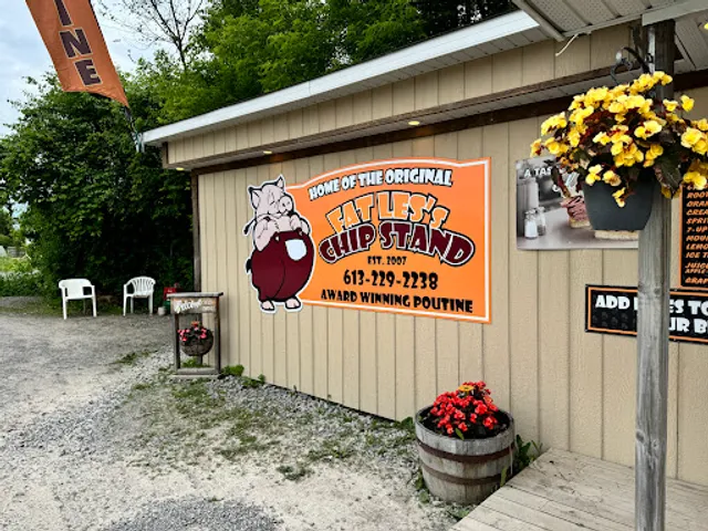 Fat Les's Chip Stand