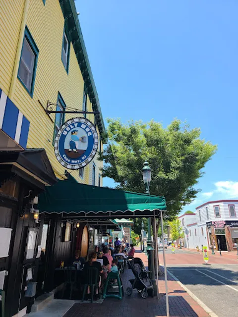 Ugly Mug Bar & Restaurant