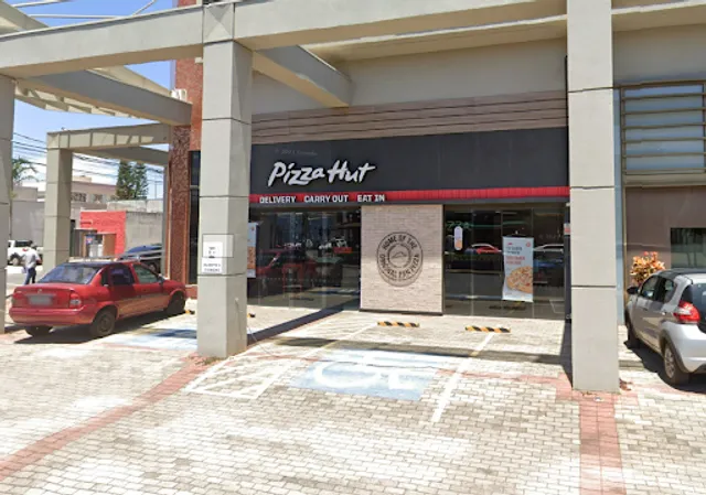 Pizza Hut