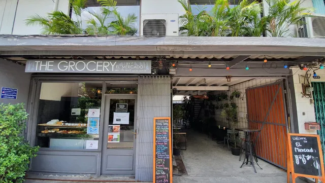 El Mercado @Phai Sing To