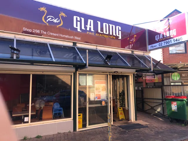 Pho Gia Long