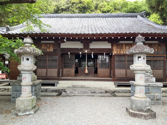 Yamanashioka Shrine