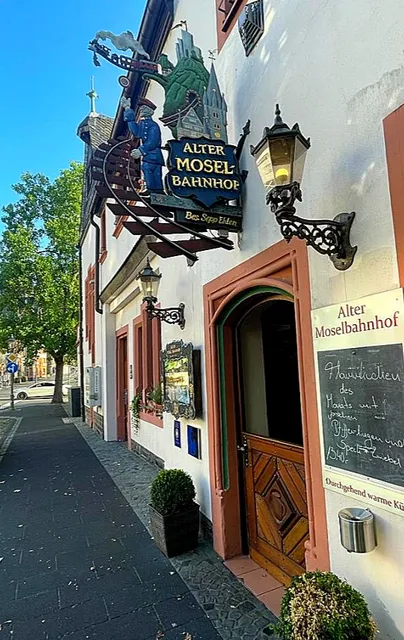 Alter Moselbahnhof
